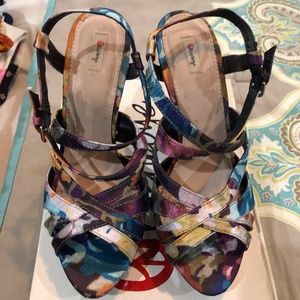 Women's multicolor heels
